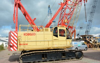 Kobelco CKE600; 60tons crane