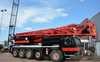 Liebherr LTM1100